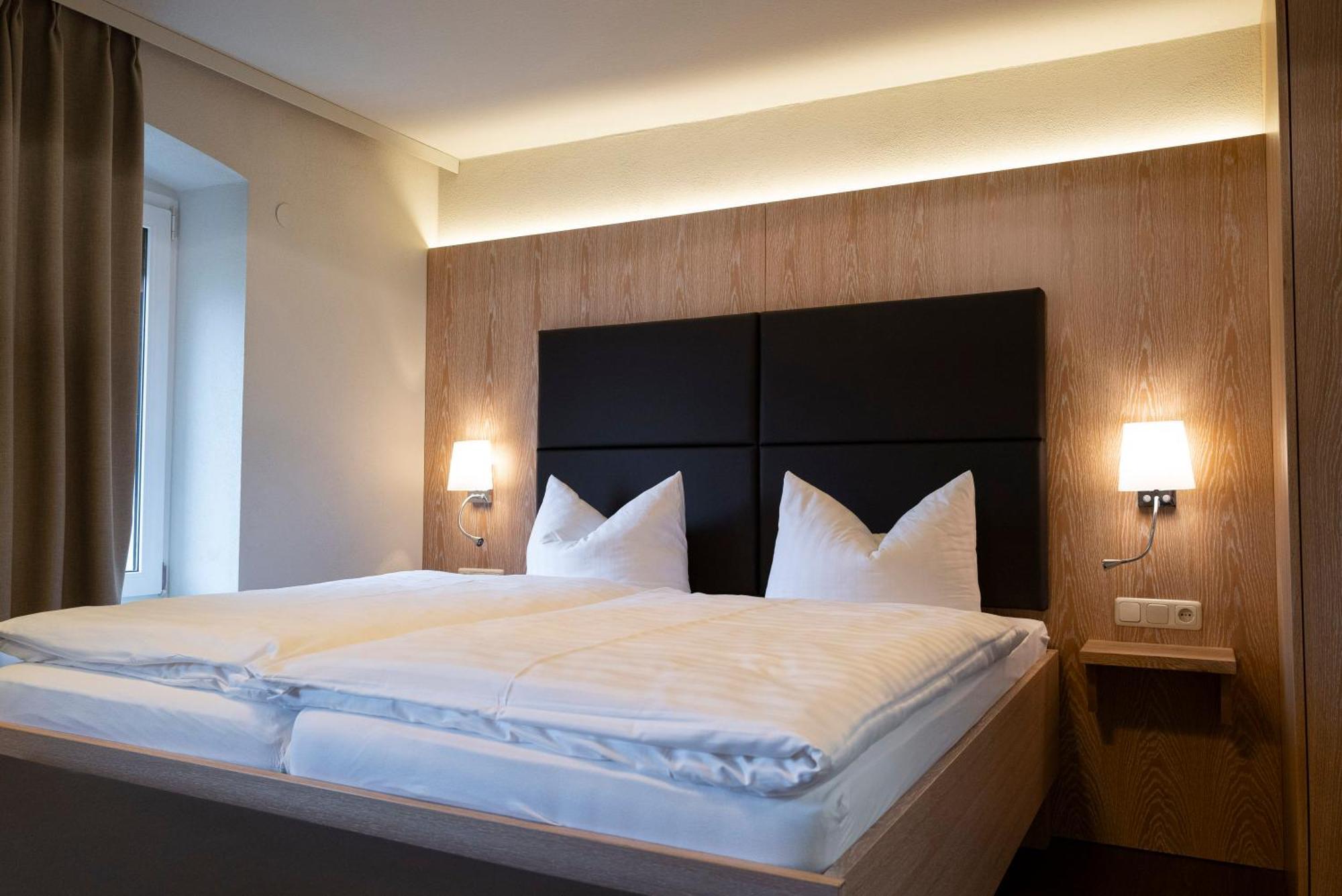 Hotel & Apartments Boehm Grafenwohr Zewnętrze zdjęcie